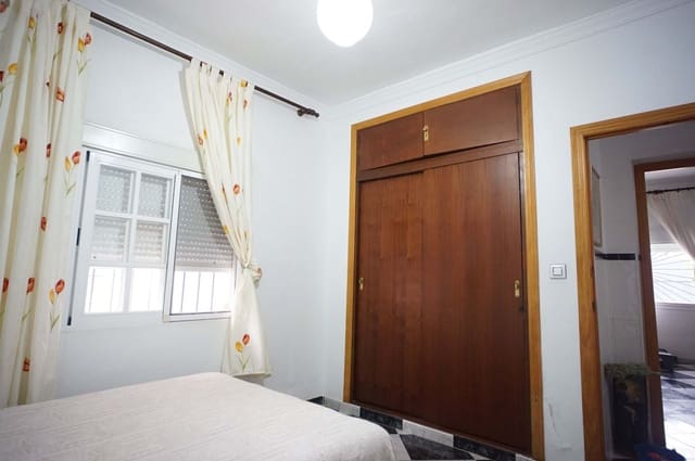 5 soveværelse Villa til salg i Chipiona med garage - € 270.000 (Ref: 9317212)