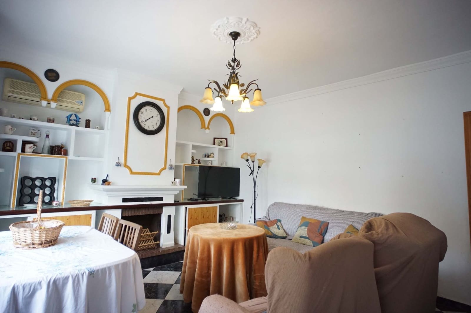 5 soveværelse Villa til salg i Chipiona med garage - € 270.000 (Ref: 9317212)