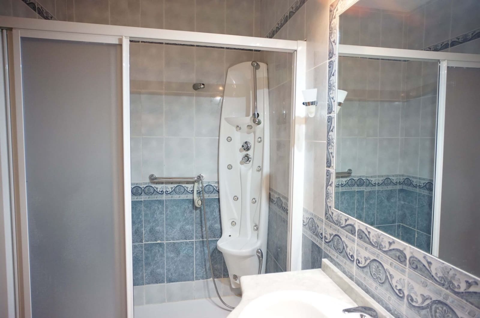 5 soveværelse Villa til salg i Chipiona med garage - € 270.000 (Ref: 9317212)