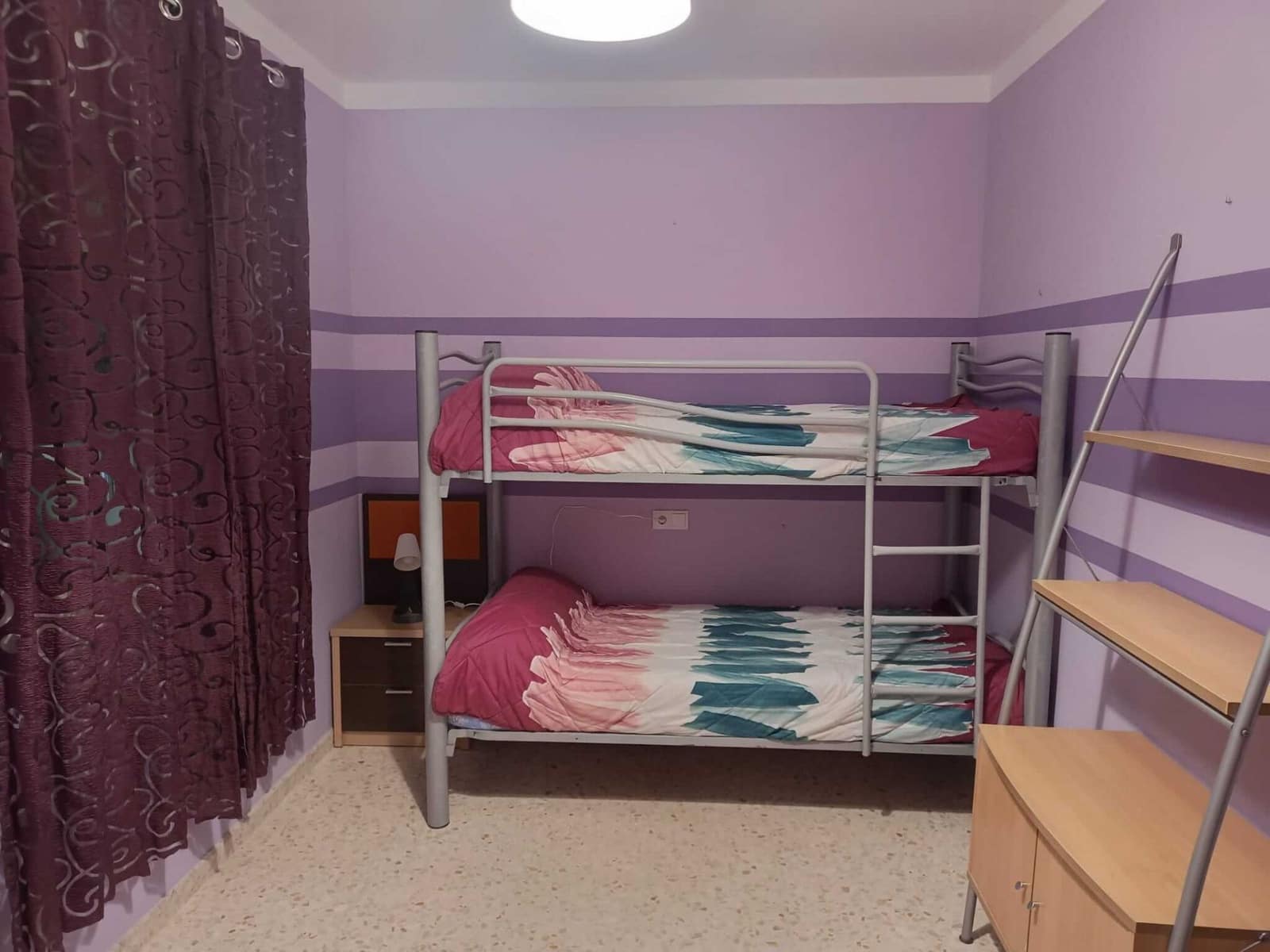 4 slaapkamer Halfvrijstaande villa te koop in Villamanrique de la Condesa met garage - € 125.000 (Ref: 9317213)