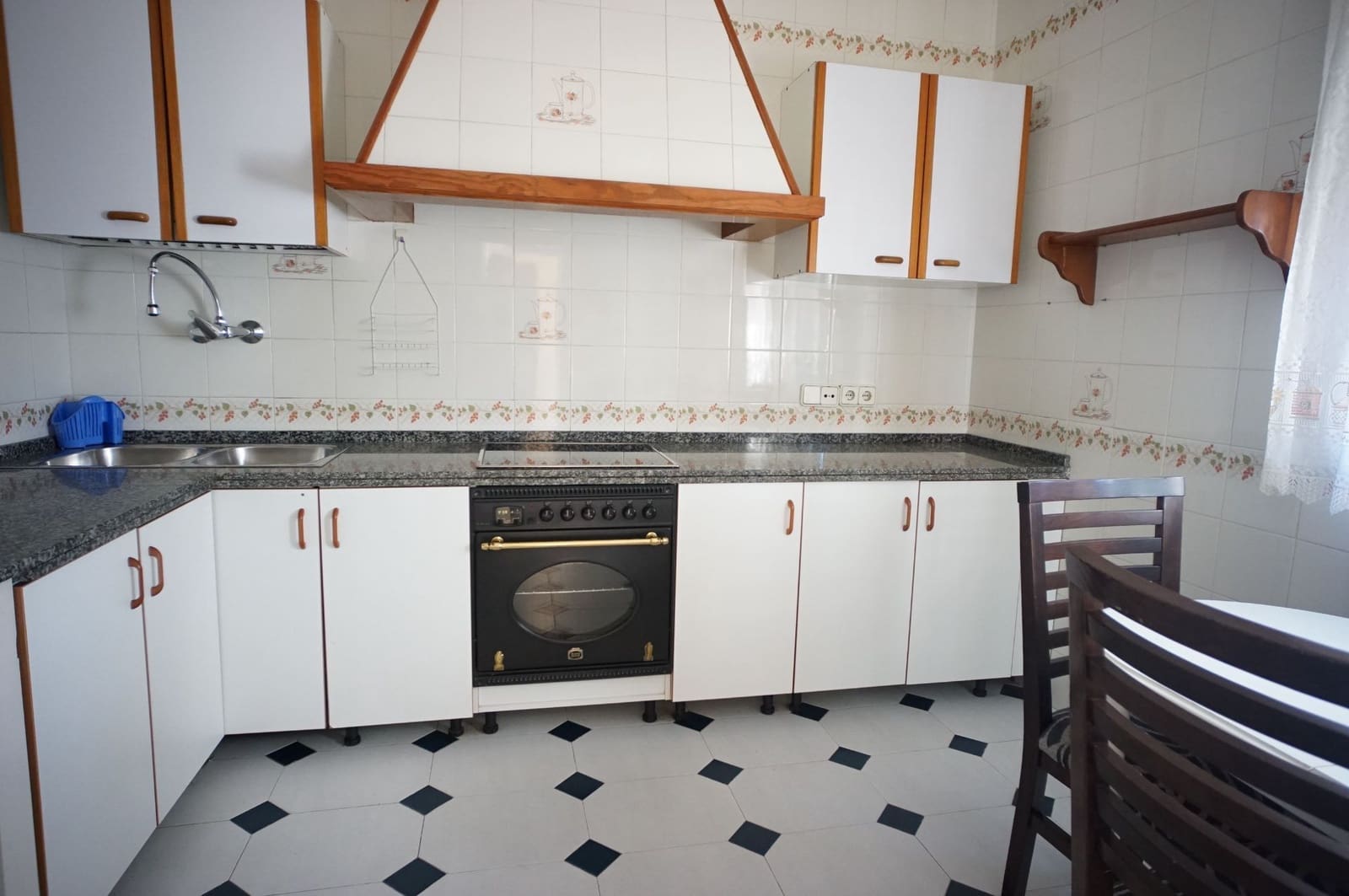 3 soveværelse Villa til leje i El Puerto de Santa Maria med swimmingpool garage - € 1.800 (Ref: 9317215)