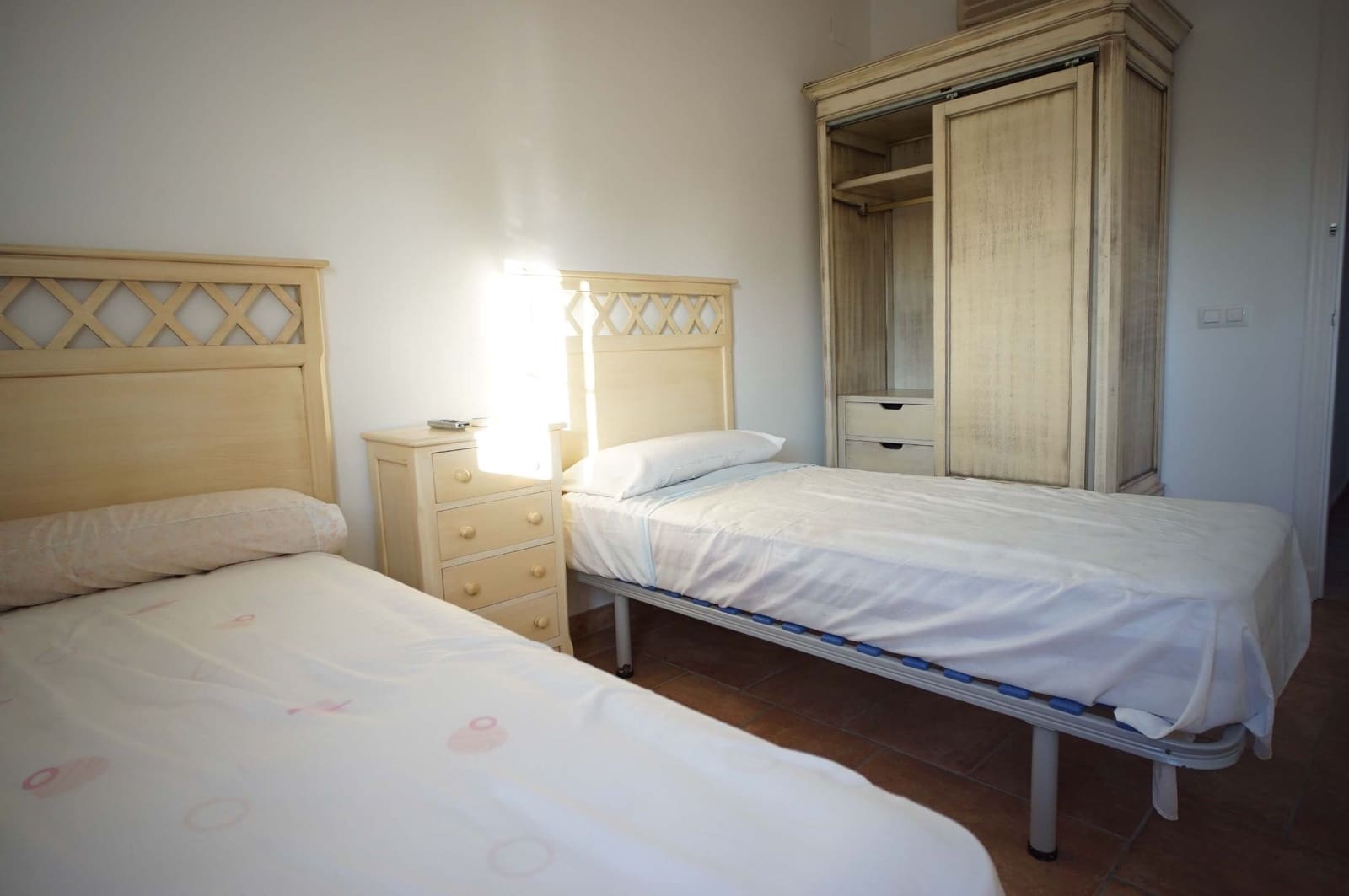 5 bedroom Villa for rent in Chipiona with pool garage - € 2,400 (Ref: 9317216)