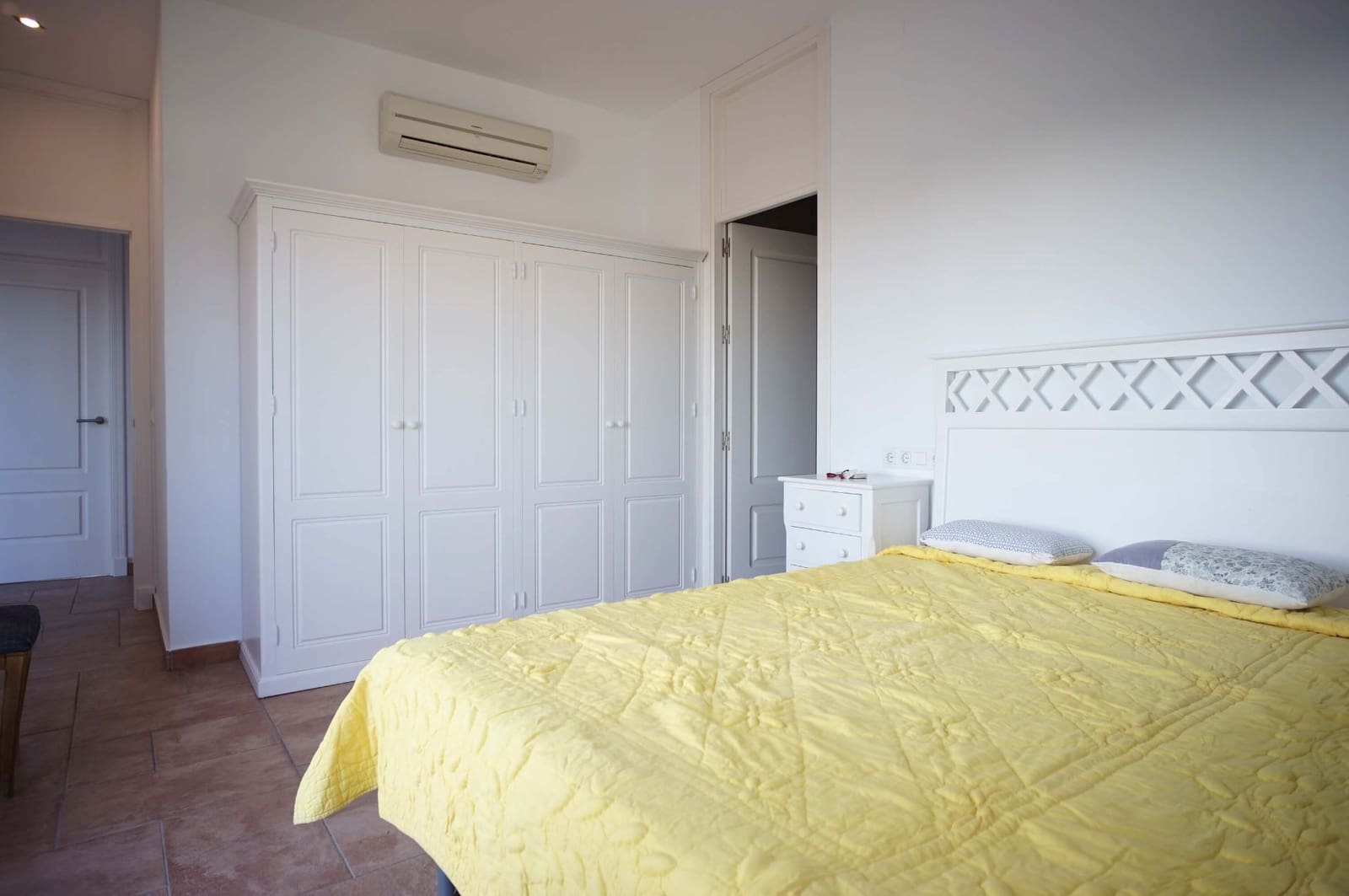 5 bedroom Villa for rent in Chipiona with pool garage - € 2,400 (Ref: 9317216)