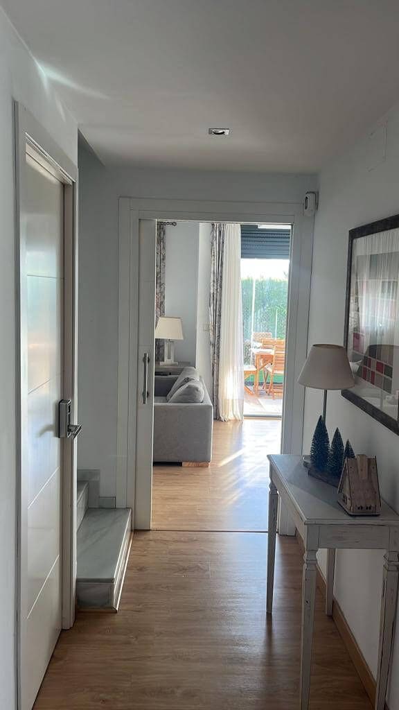 6 bedroom Villa for rent in El Puerto de Santa Maria with pool garage - € 2,800 (Ref: 9317217)