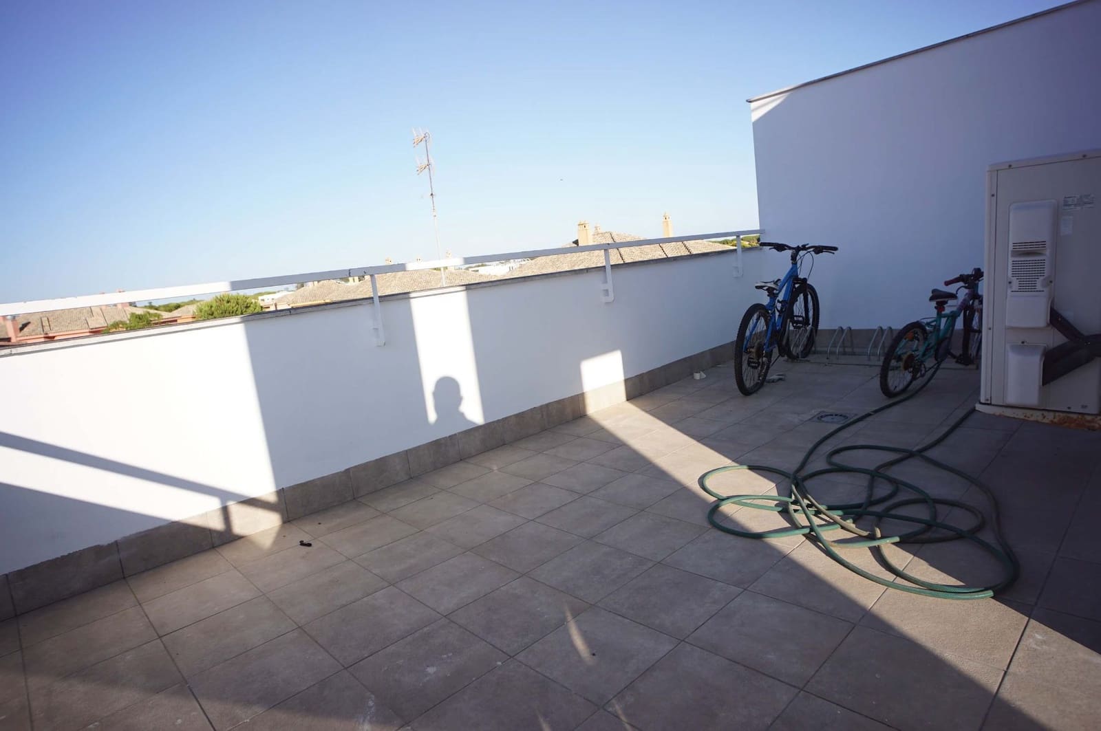 6 bedroom Villa for rent in El Puerto de Santa Maria with pool garage - € 2,800 (Ref: 9317217)