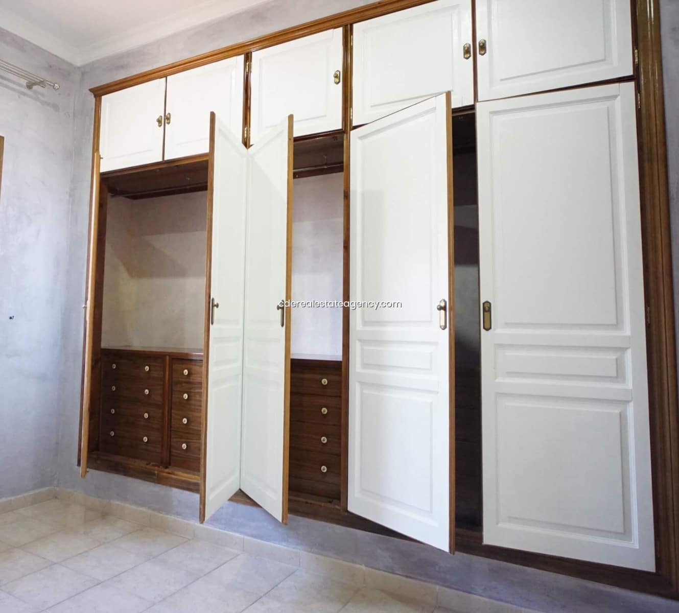 3 bedroom Villa for rent in El Puerto de Santa Maria with pool garage - € 2,500 (Ref: 9317218)