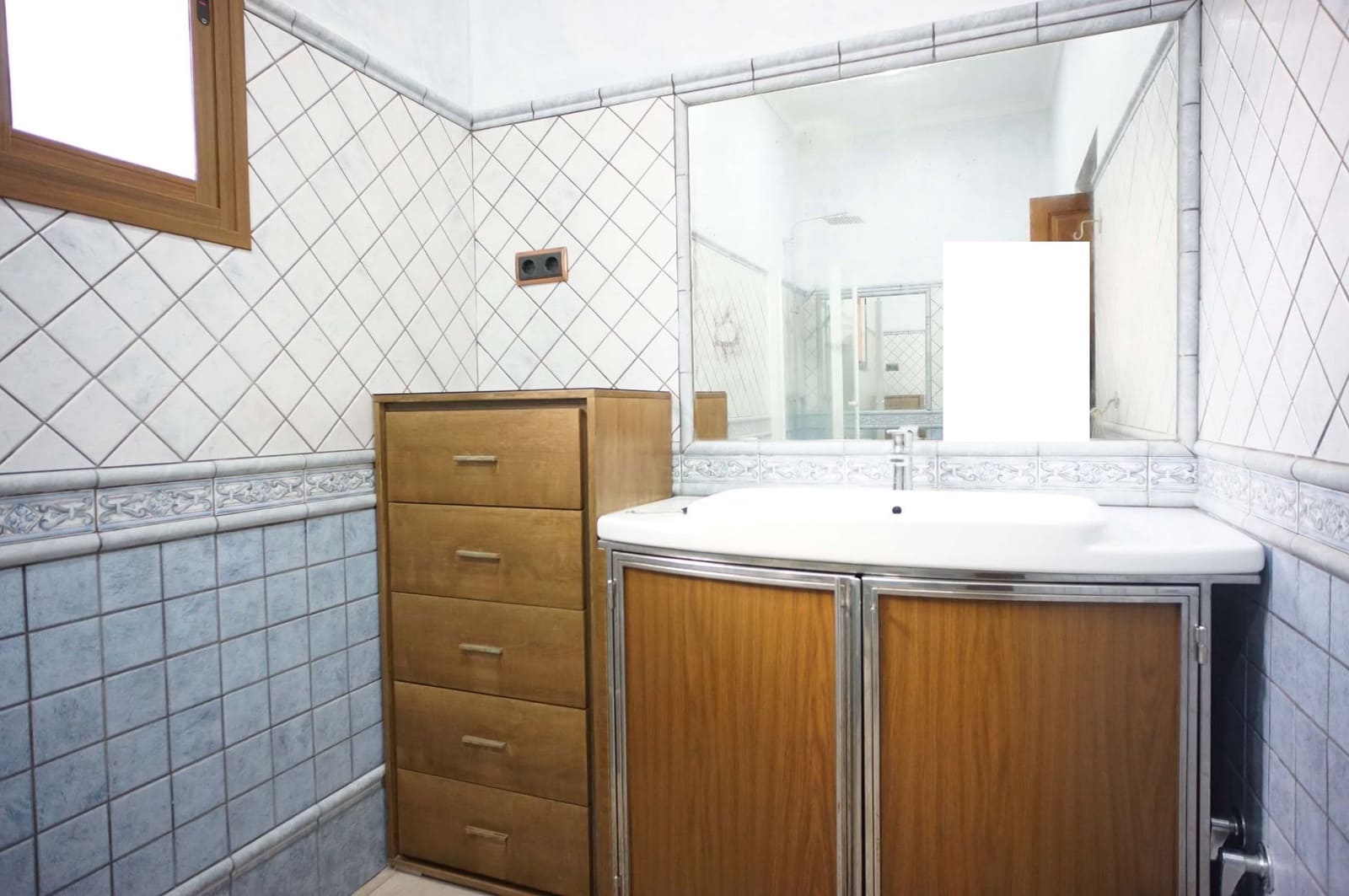 3 bedroom Villa for rent in El Puerto de Santa Maria with pool garage - € 2,500 (Ref: 9317218)