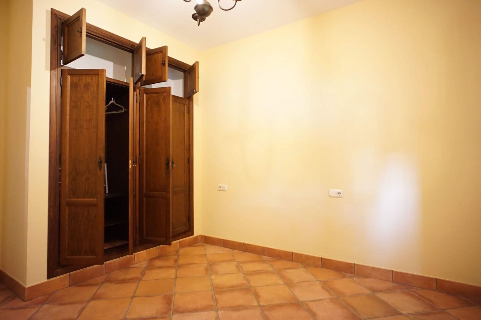 7 camera da letto Villa da affittare in Sanlucar de Barrameda con piscina garage - 2.500 € (Rif: 9317219)