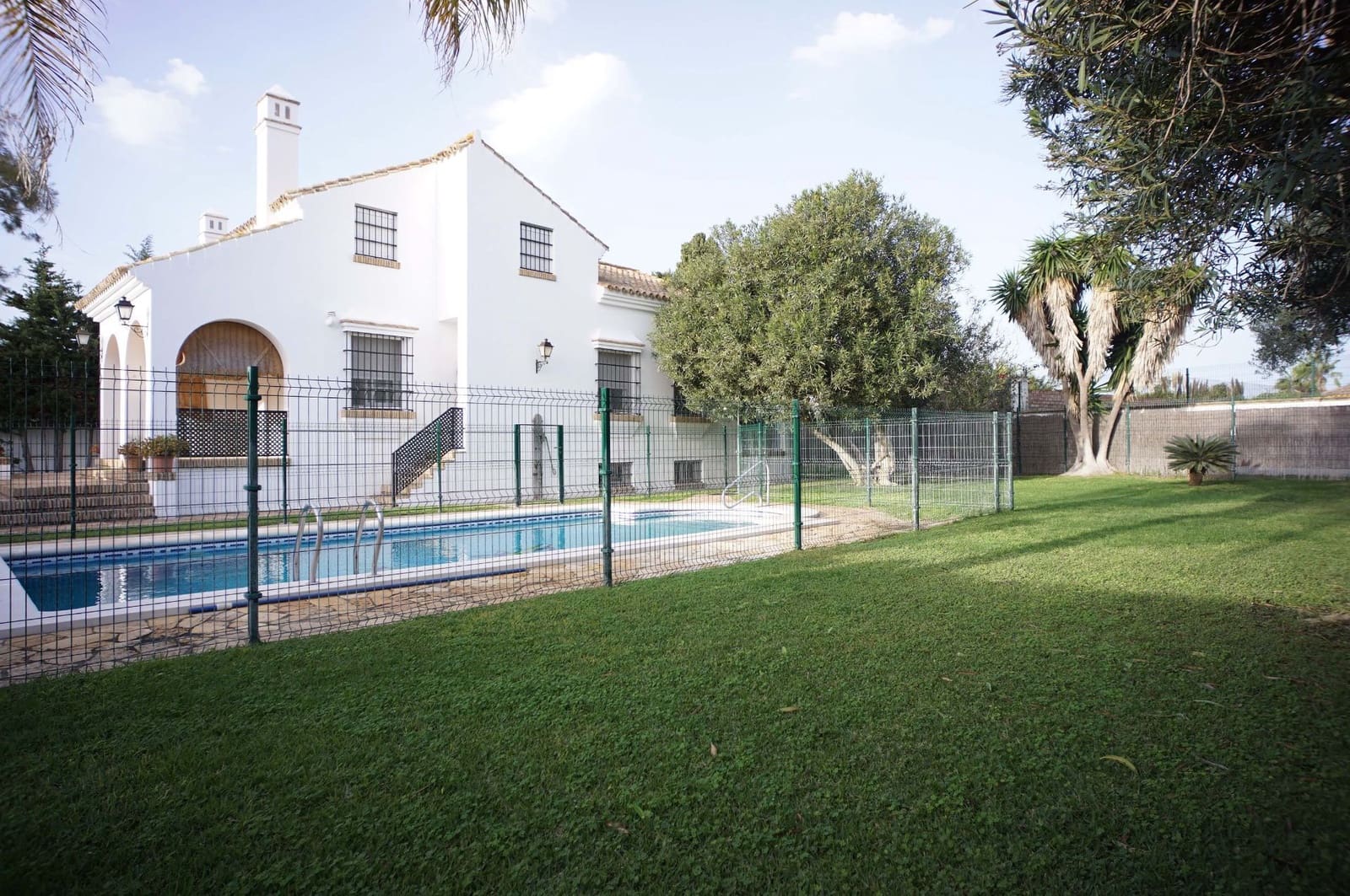 7 camera da letto Villa da affittare in Sanlucar de Barrameda con piscina garage - 2.500 € (Rif: 9317219)