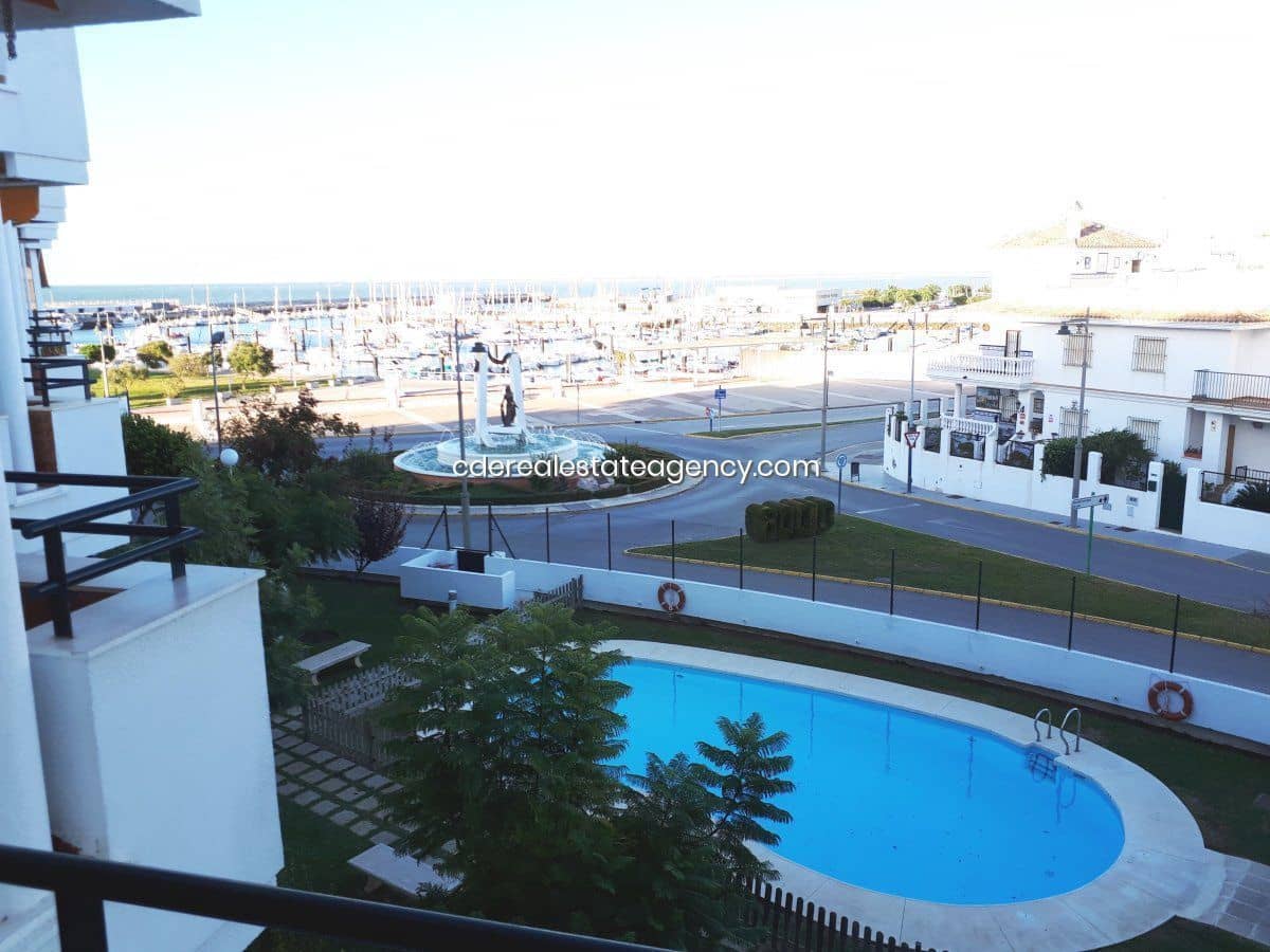 5 slaapkamer Villa te huur in Rota met zwembad garage - € 1.700 (Ref: 9317221)