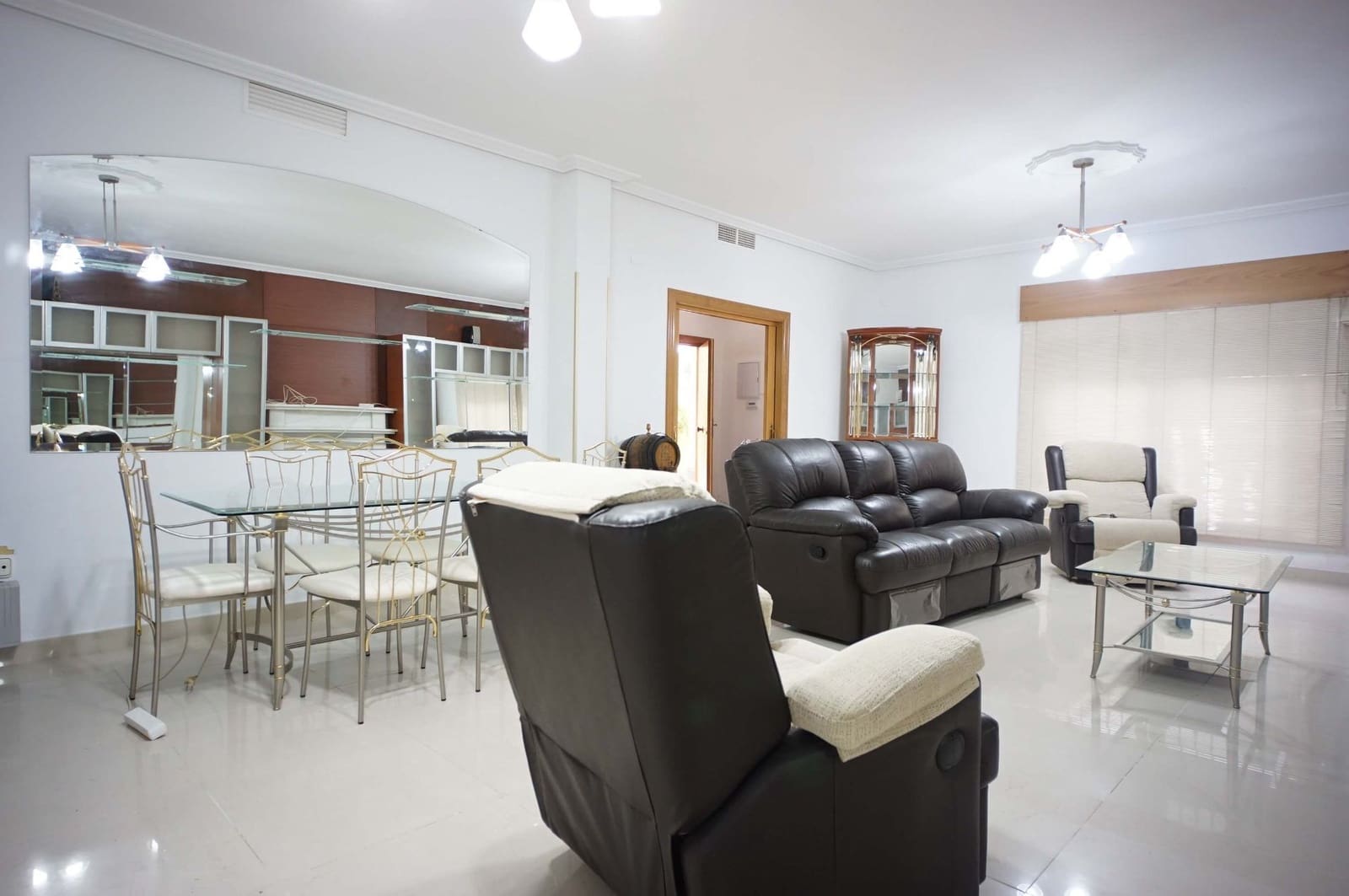 6 soverom Villa til leie i Chipiona med svømmebasseng garasje - € 2 500 (Ref: 9547540)