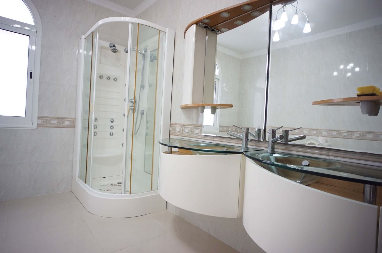 6 soverom Villa til leie i Chipiona med svømmebasseng garasje - € 2 500 (Ref: 9547540)