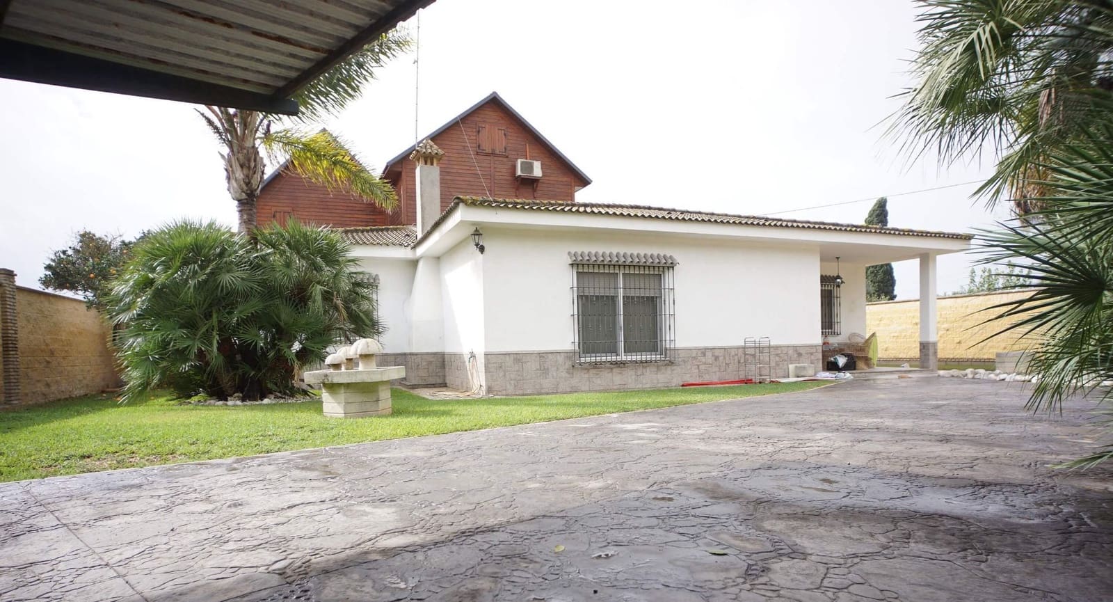 6 soverom Villa til leie i Chipiona med svømmebasseng garasje - € 2 500 (Ref: 9547540)