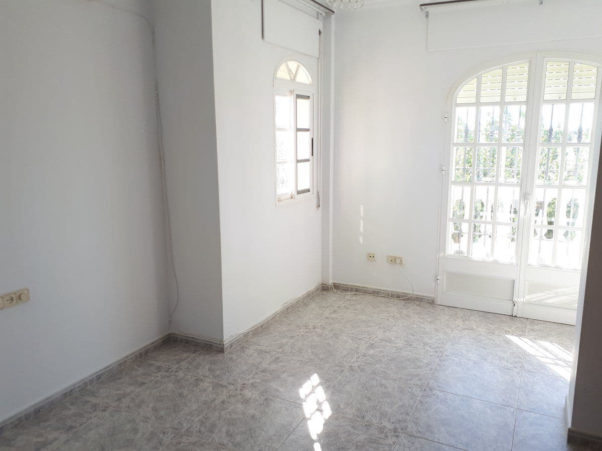 4 camera da letto Villa da affittare in Chipiona con piscina garage - 2.500 € (Rif: 9547541)