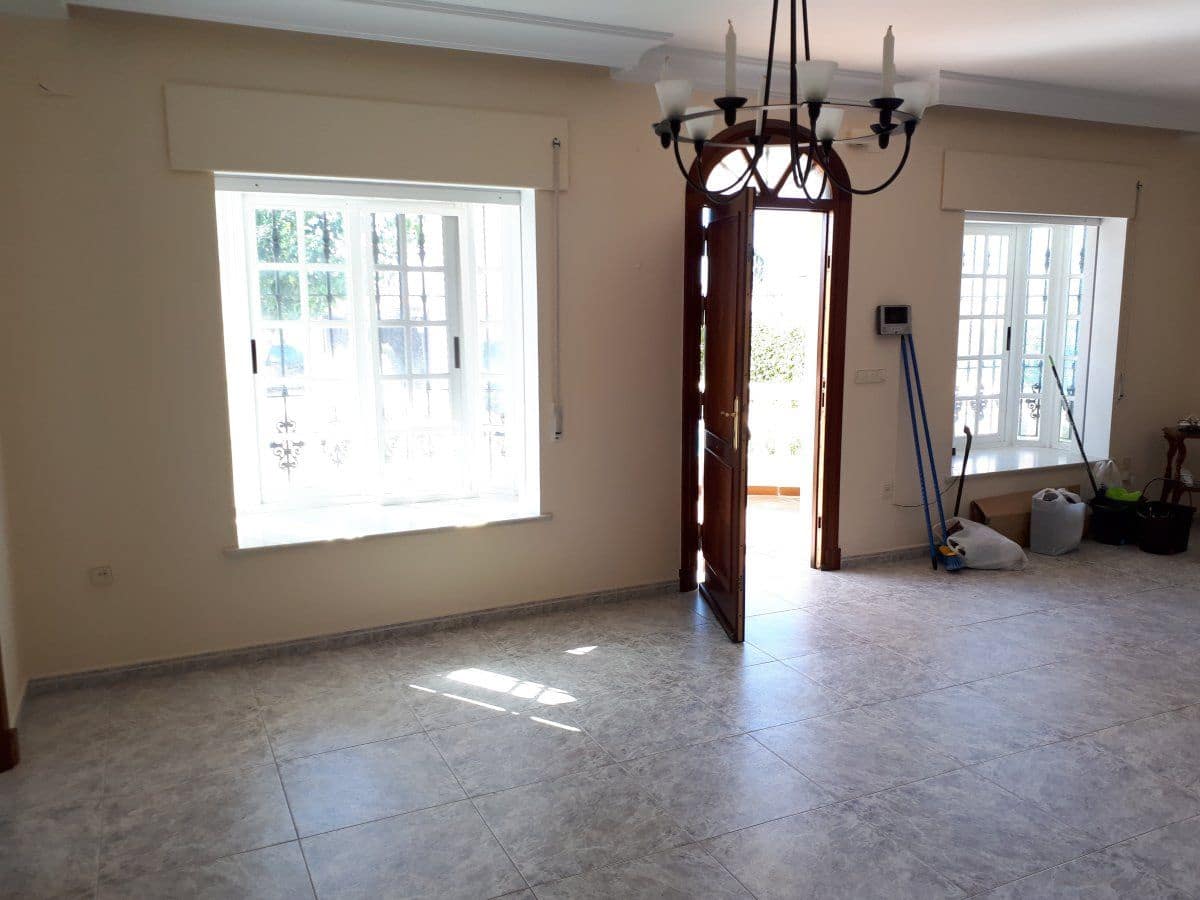 4 camera da letto Villa da affittare in Chipiona con piscina garage - 2.500 € (Rif: 9547541)