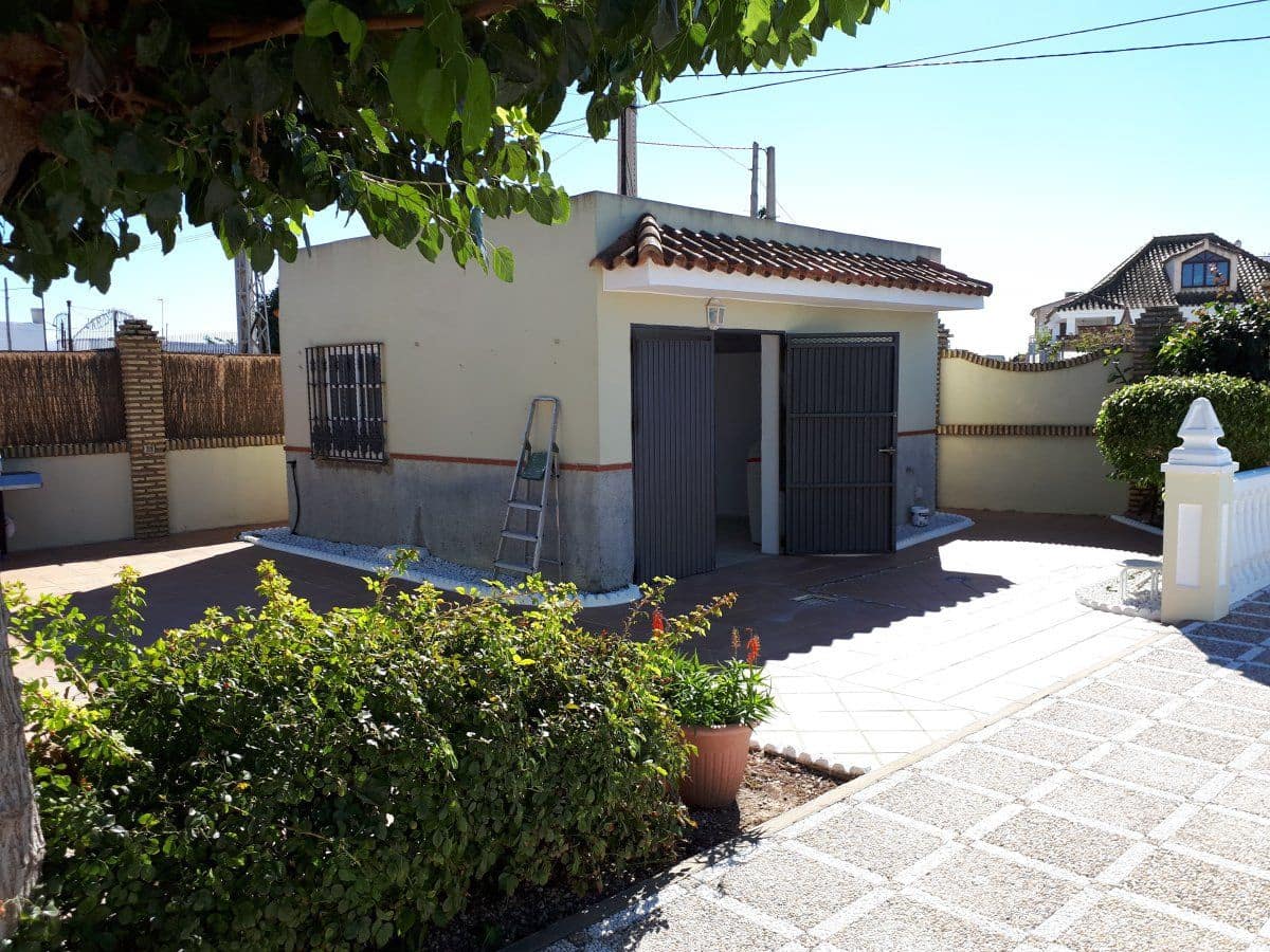 4 camera da letto Villa da affittare in Chipiona con piscina garage - 2.500 € (Rif: 9547541)