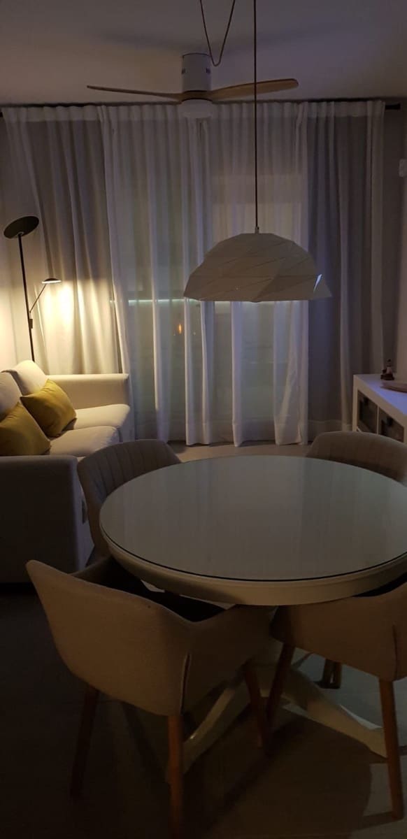 Appartement de 2 chambres à louer à Rota avec piscine garage - 1 440 € (Ref: 9806069)