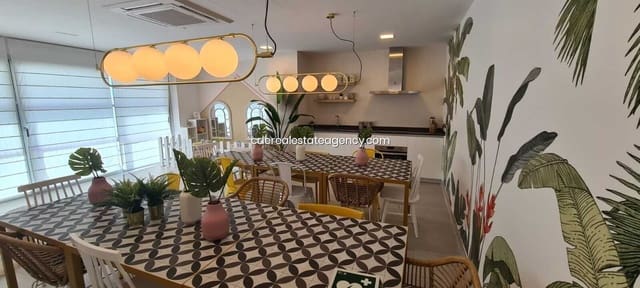 Appartement de 2 chambres à louer à Rota avec piscine garage - 1 440 € (Ref: 9806069)