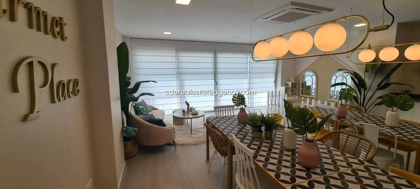 Appartement de 2 chambres à louer à Rota avec piscine garage - 1 440 € (Ref: 9806069)