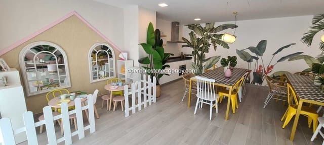 Appartement de 2 chambres à louer à Rota avec piscine garage - 1 440 € (Ref: 9806069)
