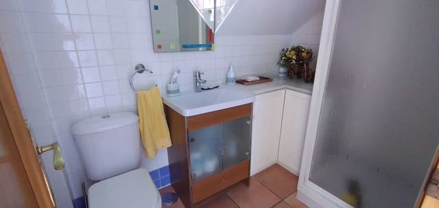 3 Zimmer Doppelhaus zu vermieten in Rota mit Pool Garage - 1.600 € (Ref: 9806070)