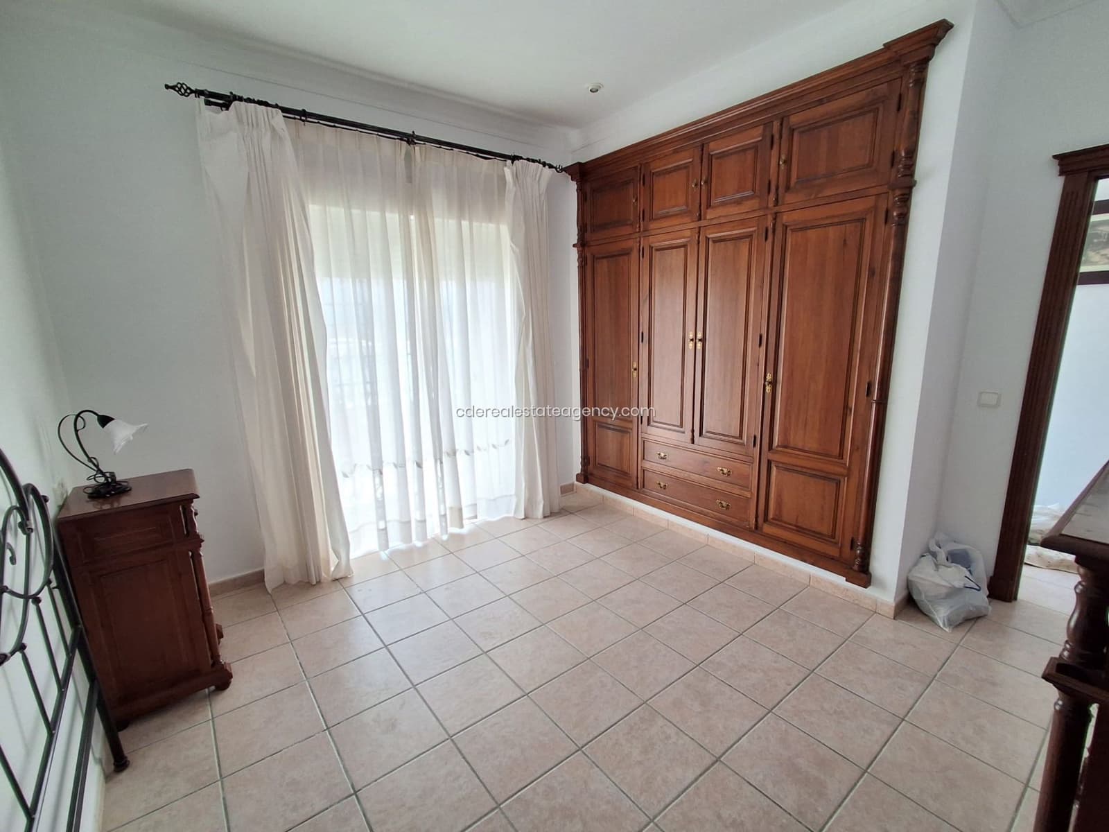 3 soverom Villa til leie i Chipiona med garasje - € 1 440 (Ref: 9806071)