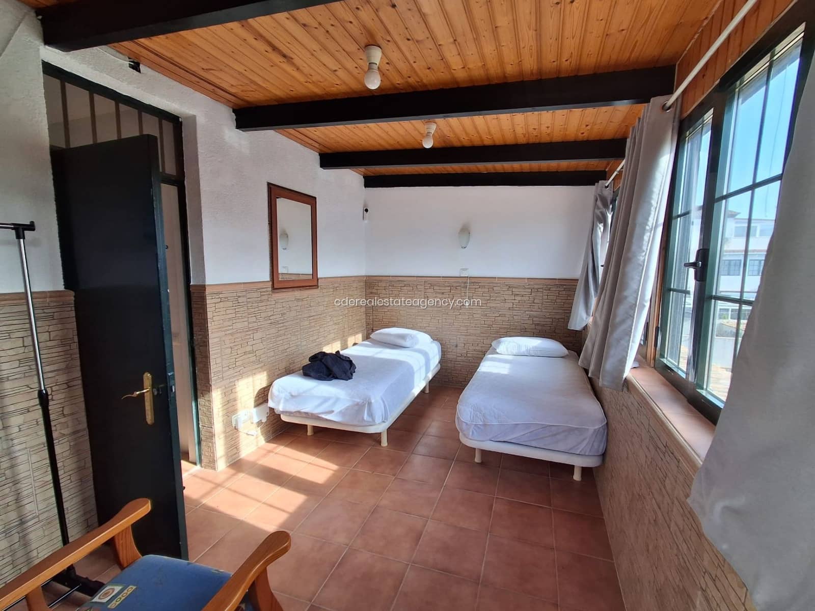 4 camera da letto Villetta Bifamiliare da affittare in Chipiona con piscina garage - 1.800 € (Rif: 9806072)