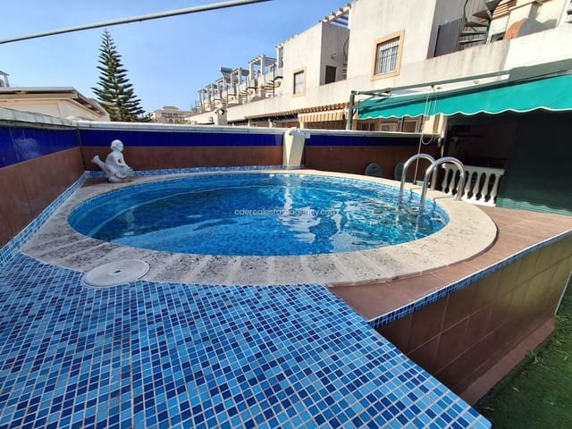 4 Zimmer Doppelhaus zu vermieten in Chipiona mit Pool Garage - 1.800 € (Ref: 9806072)