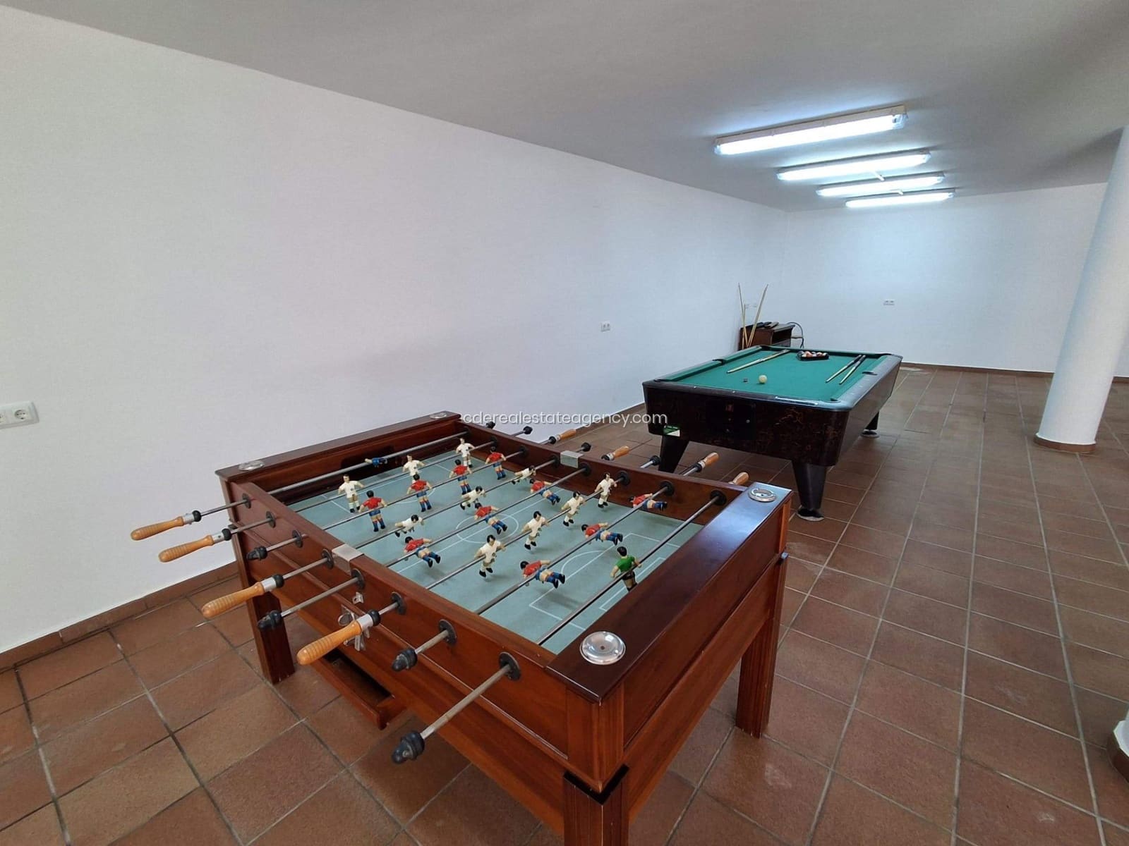 4 slaapkamer Villa te huur in Chipiona met garage - € 2.500 (Ref: 9824611)
