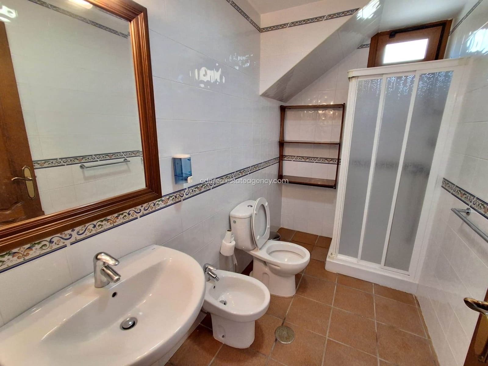 4 slaapkamer Villa te huur in Chipiona met garage - € 2.500 (Ref: 9824611)