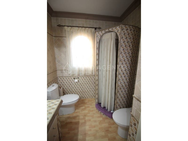 6 soverom Villa til salgs i Palmanova med svømmebasseng garasje - € 1 990 000 (Ref: 5075061)