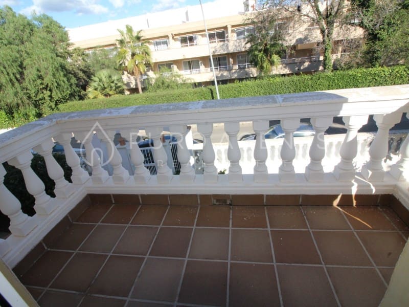 6 soverom Villa til salgs i Palmanova med svømmebasseng garasje - € 1 990 000 (Ref: 5075061)