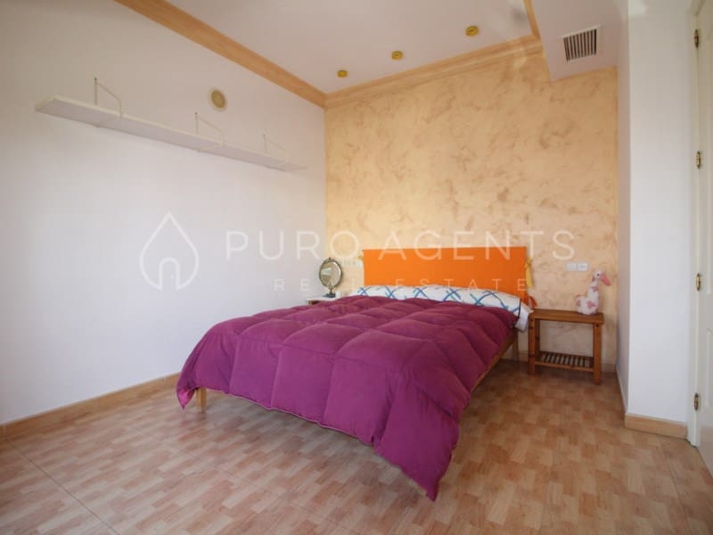 6 soverom Villa til salgs i Palmanova med svømmebasseng garasje - € 1 990 000 (Ref: 5075061)