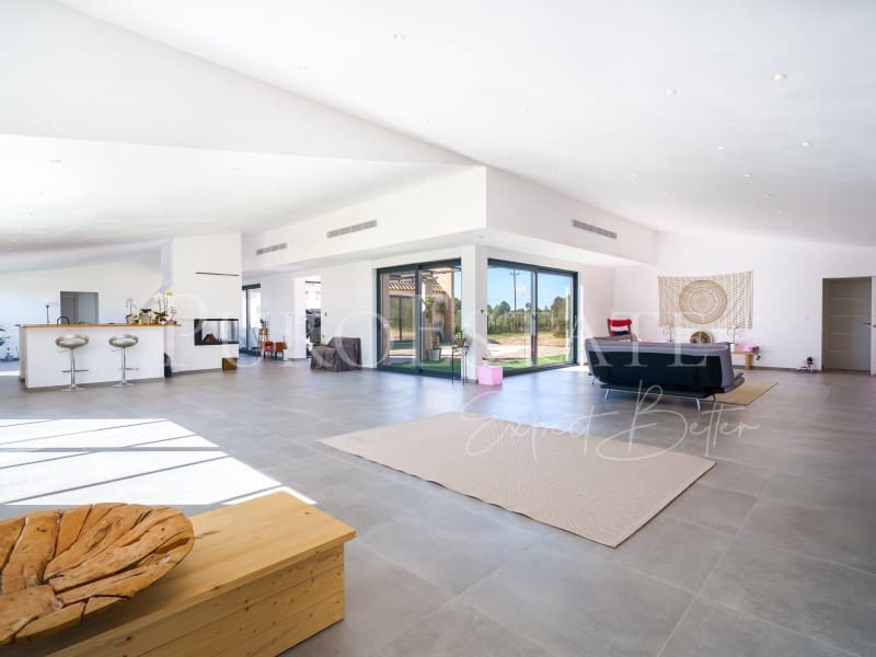 5 bedroom Finca/Country House for sale in Llucmajor with pool garage - € 2,995,000 (Ref: 6645324)