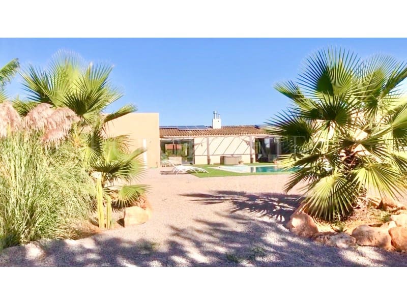 5 bedroom Finca/Country House for sale in Llucmajor with pool garage - € 2,995,000 (Ref: 6645324)