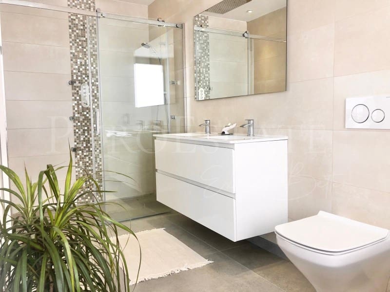 5 bedroom Finca/Country House for sale in Llucmajor with pool garage - € 2,995,000 (Ref: 6645324)