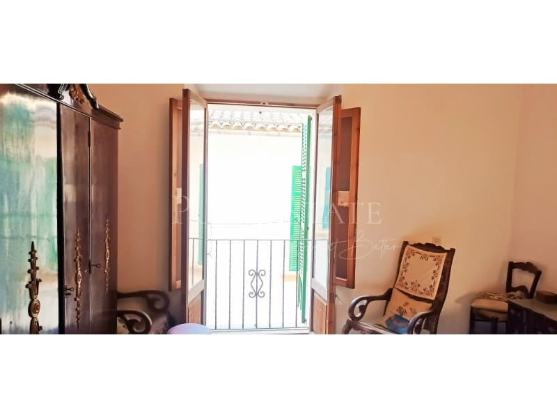 Townhouse for sale in Manacor with garage - € 550,000 (Ref: 7041171)