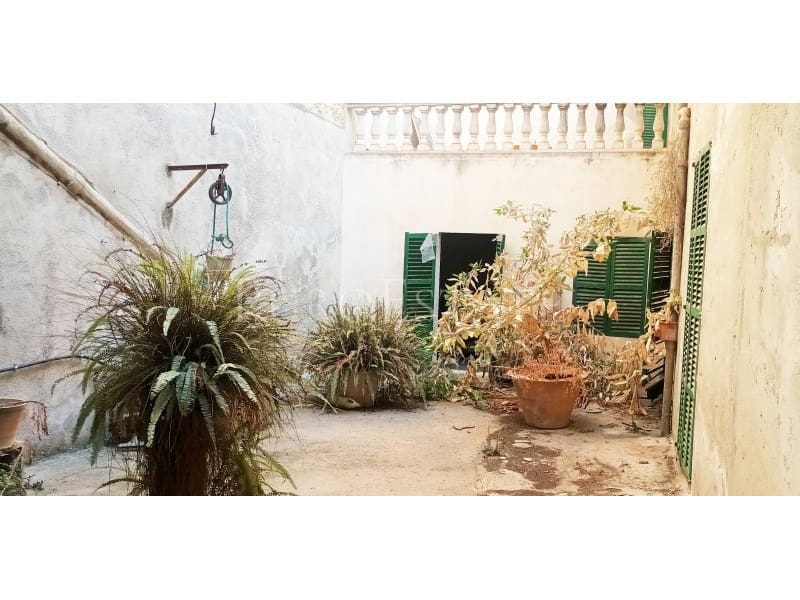Townhouse for sale in Manacor with garage - € 550,000 (Ref: 7041171)