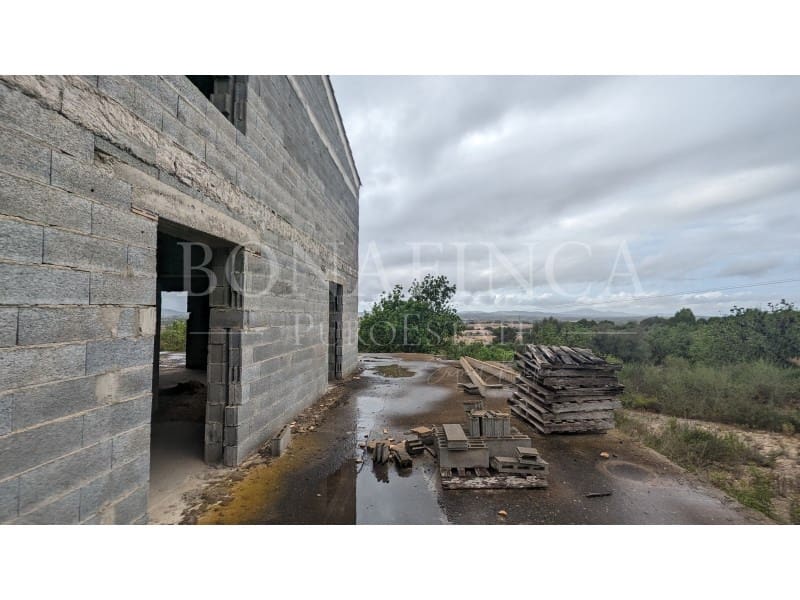 Ubebygd land til salgs i Manacor - € 1 072 000 (Ref: 7834909)