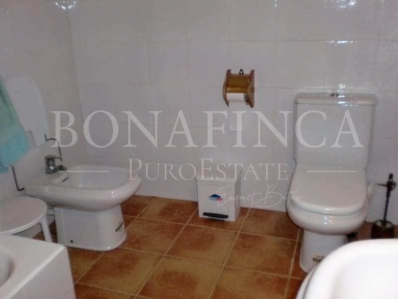 4 soveværelse Byhus til salg i Lloseta med swimmingpool garage - € 540.000 (Ref: 7889180)