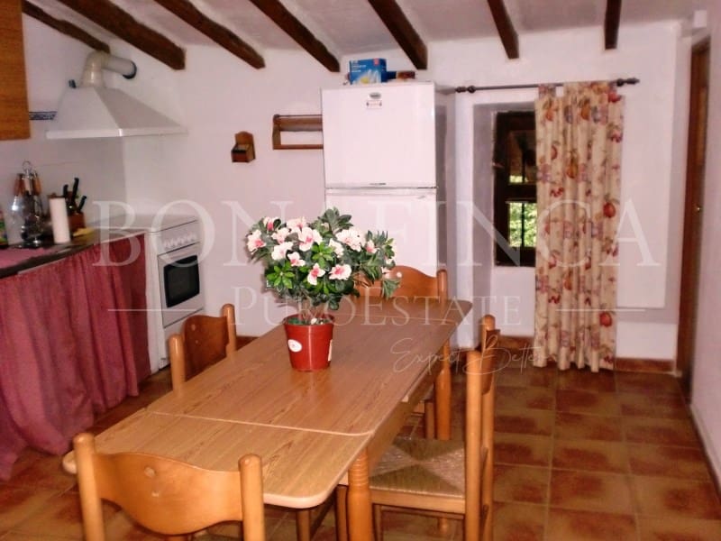 4 soveværelse Byhus til salg i Lloseta med swimmingpool garage - € 540.000 (Ref: 7889180)