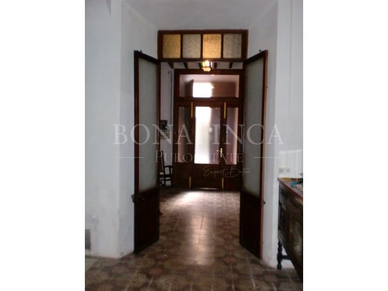 4 soveværelse Byhus til salg i Lloseta med swimmingpool garage - € 540.000 (Ref: 7889180)