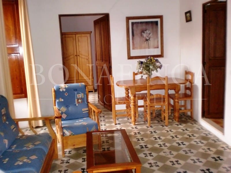 4 soveværelse Byhus til salg i Lloseta med swimmingpool garage - € 540.000 (Ref: 7889180)