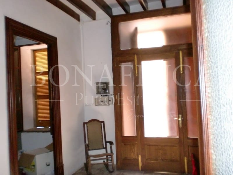 4 soveværelse Byhus til salg i Lloseta med swimmingpool garage - € 540.000 (Ref: 7889180)