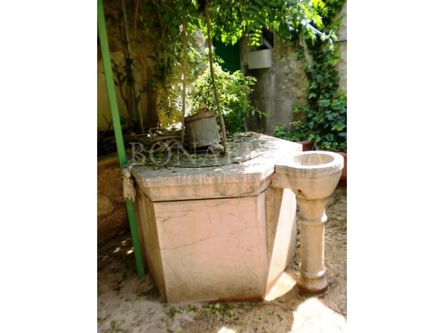 4 soveværelse Byhus til salg i Lloseta med swimmingpool garage - € 540.000 (Ref: 7889180)