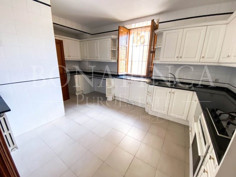 6 soverom Villa til salgs i Palma de Mallorca med svømmebasseng garasje - € 2 145 000 (Ref: 8051847)