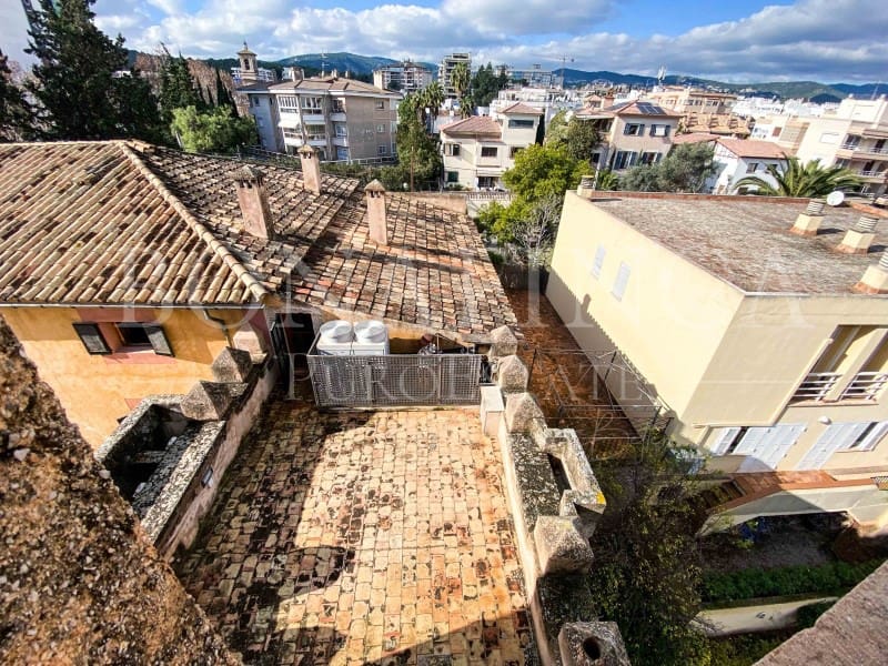 6 soverom Villa til salgs i Palma de Mallorca med svømmebasseng garasje - € 2 145 000 (Ref: 8051847)