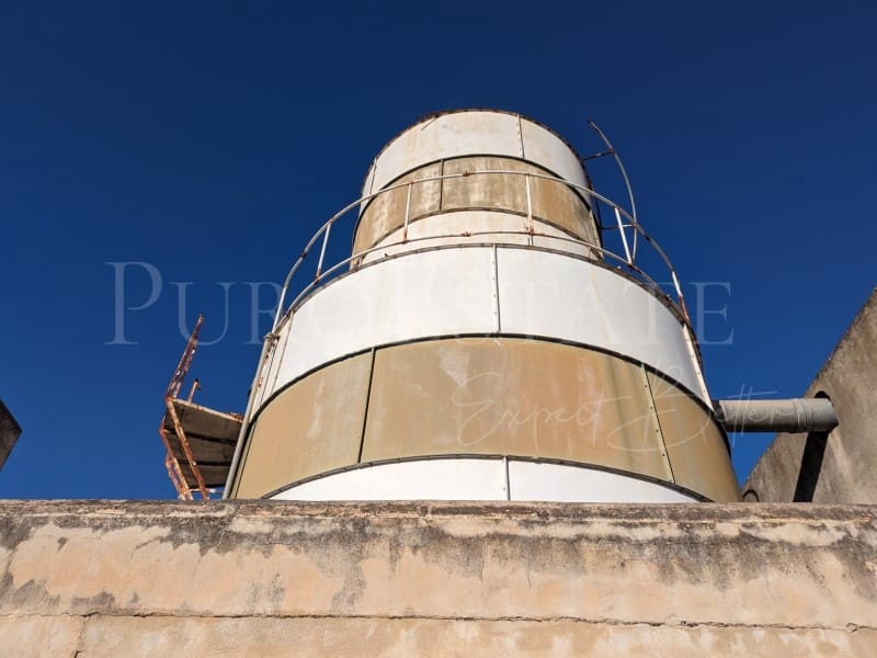 Commercial for sale in Manacor - € 3,182,000 (Ref: 8165907)