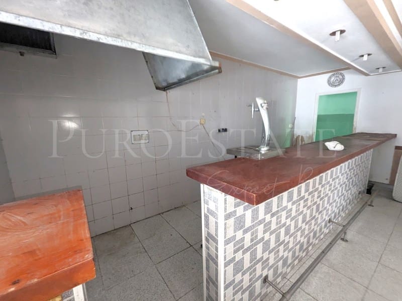 Kommersiell til salgs i Cala Millor - € 399 000 (Ref: 8181945)