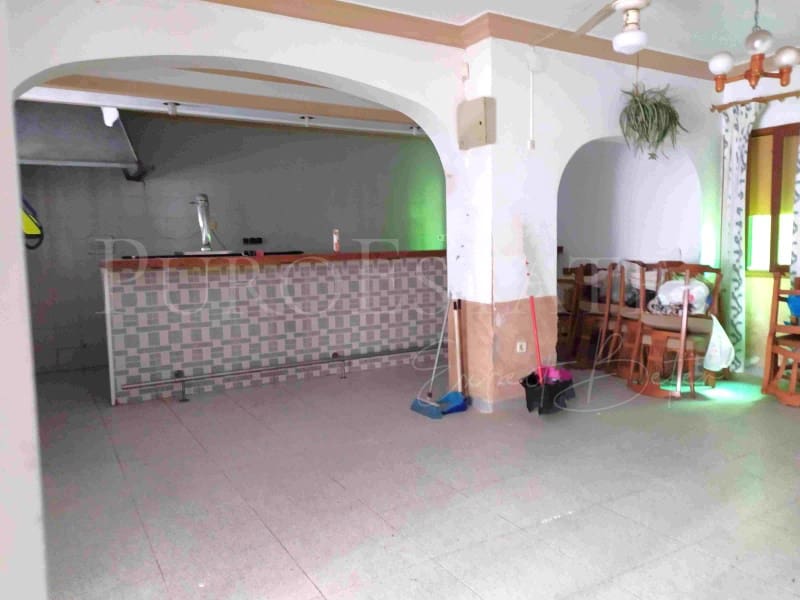 Kommersiell til salgs i Cala Millor - € 399 000 (Ref: 8181945)